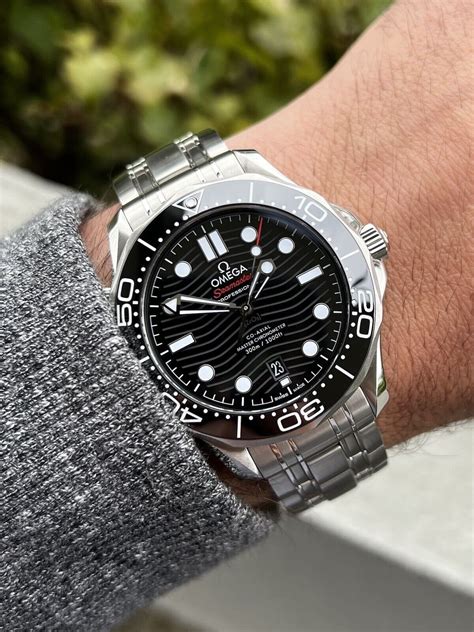 omega seamaster diver 300 m 210.30.42.20.01.002|pre owned Seamaster 300.